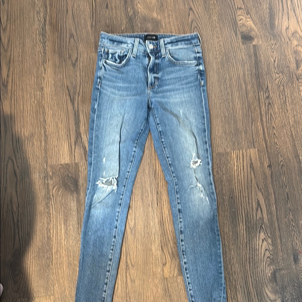 Joe’s Jeans Charlie Flawless Size 25